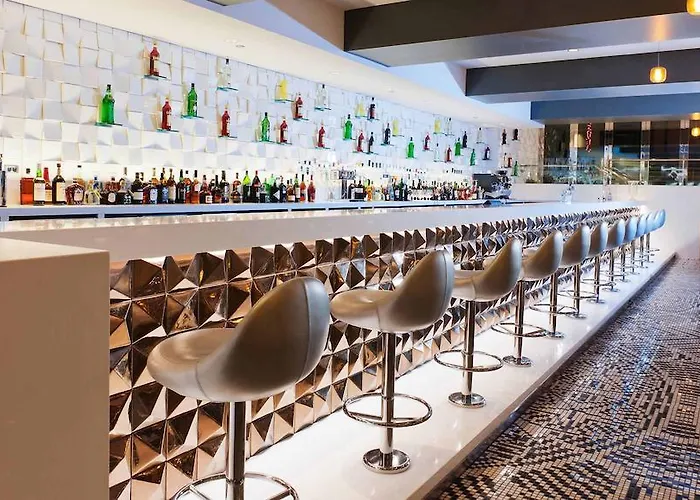 Aqua Chicago