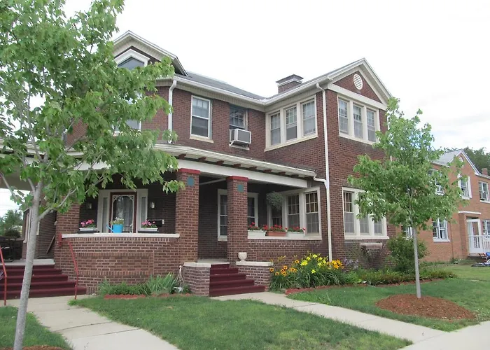 Streator'S Baldwin House