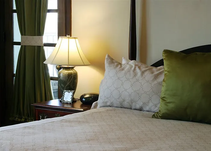 Hotel Baker