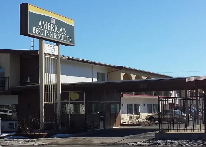Americas Best Inn & Suites Urbana