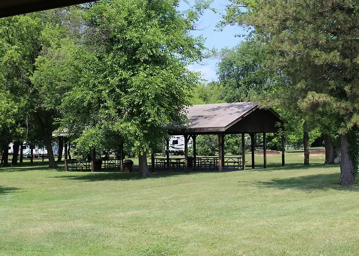 Pine Country Camping Resort