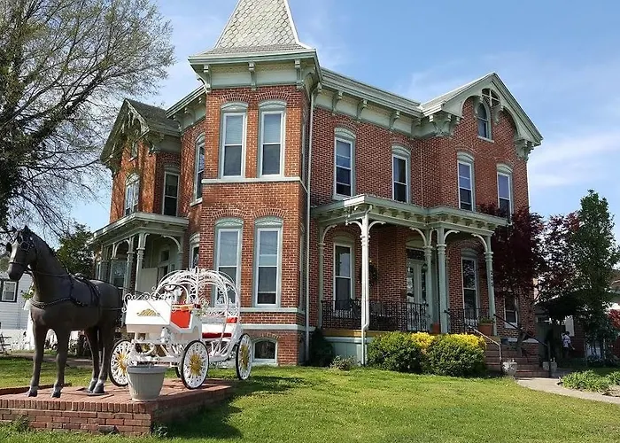 Riverview Mansion