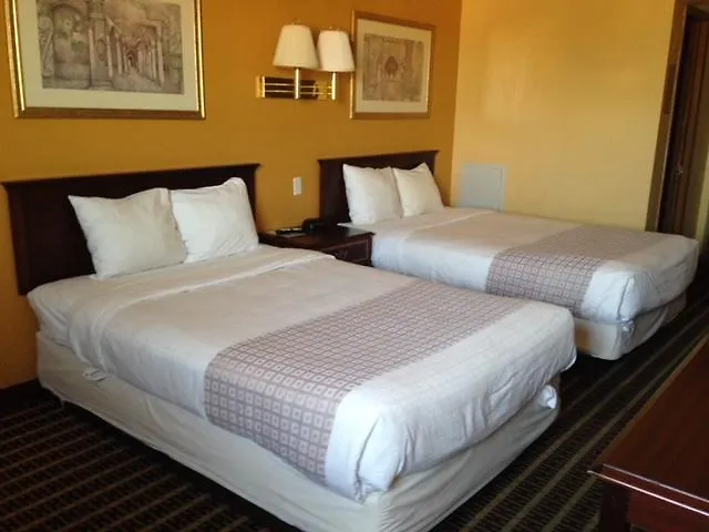 Americas Best Value Inn - Bell Tower Inn
