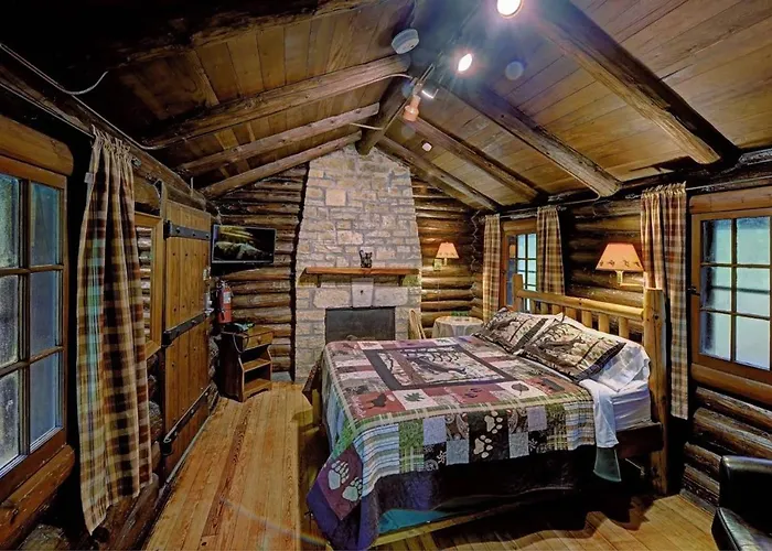 White Pines Resort