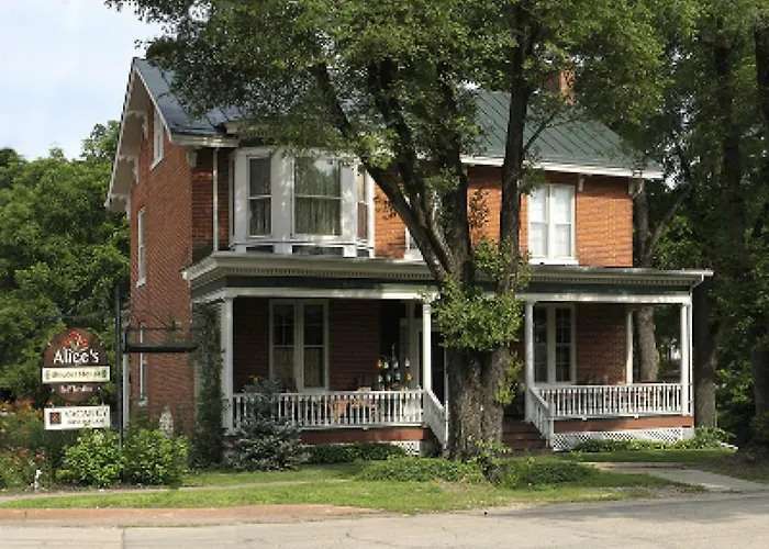 Alice'S Snyder House Bed And Breakfast